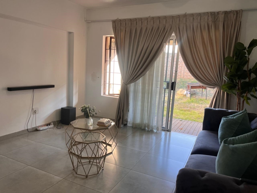 2 Bedroom Property for Sale in Halfway House Gauteng