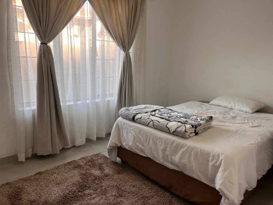 2 Bedroom Property for Sale in Halfway House Gauteng