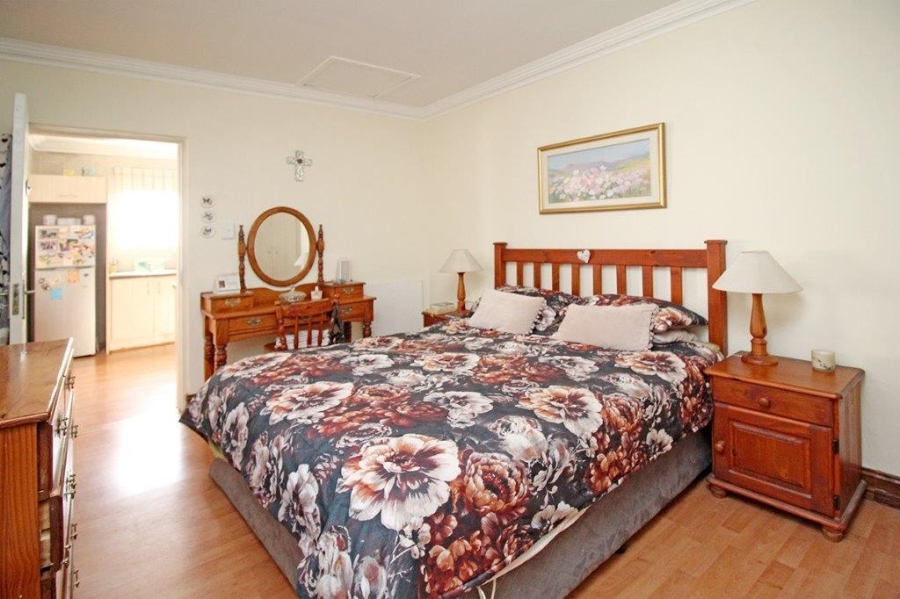 5 Bedroom Property for Sale in Dunvegan Gauteng