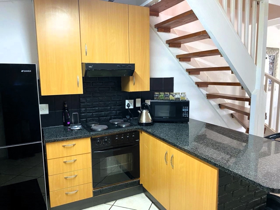 2 Bedroom Property for Sale in Sunninghill Gauteng