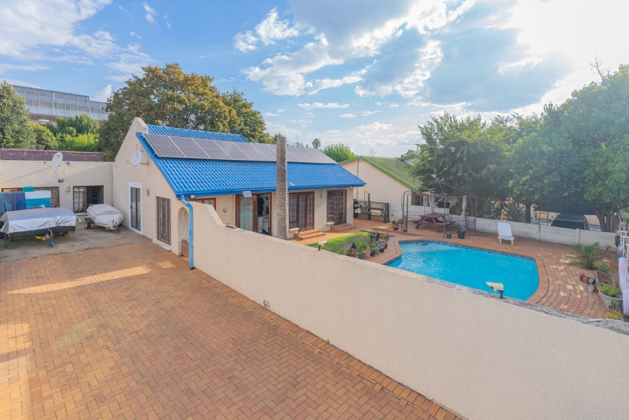 4 Bedroom Property for Sale in Klopperpark Gauteng