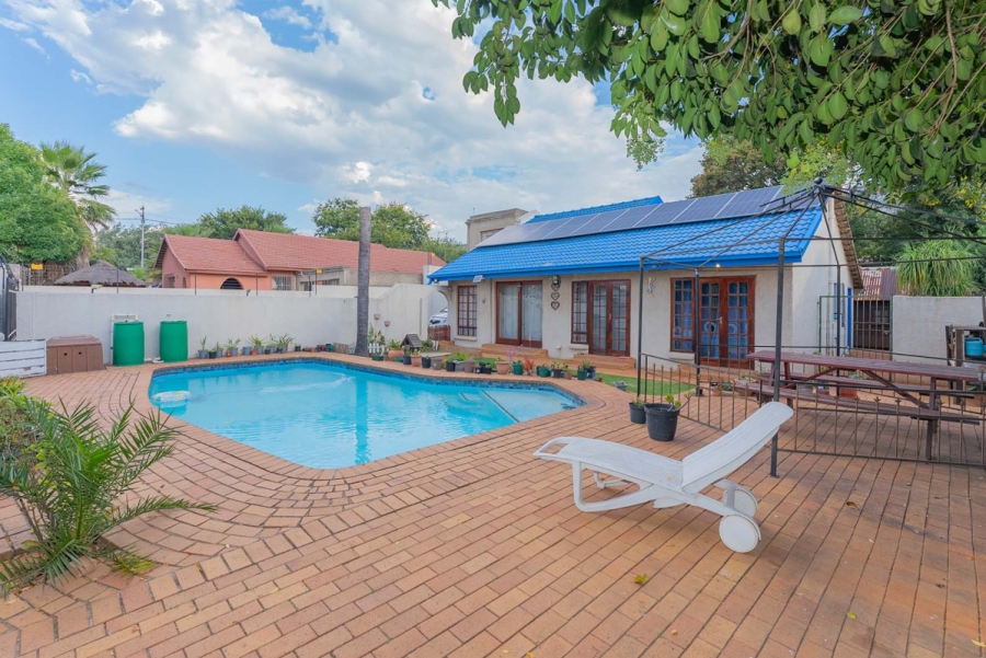 4 Bedroom Property for Sale in Klopperpark Gauteng