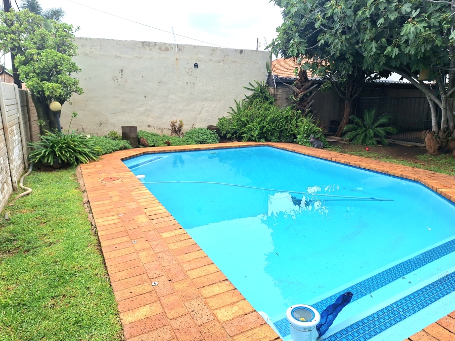 3 Bedroom Property for Sale in Sophiatown Gauteng