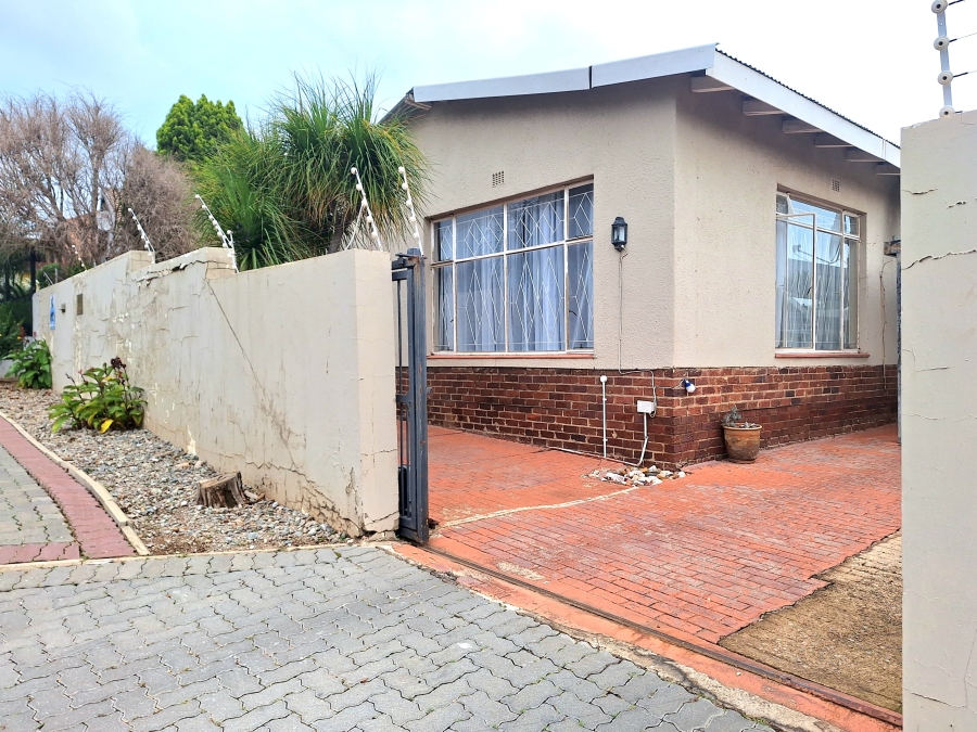 3 Bedroom Property for Sale in Sophiatown Gauteng