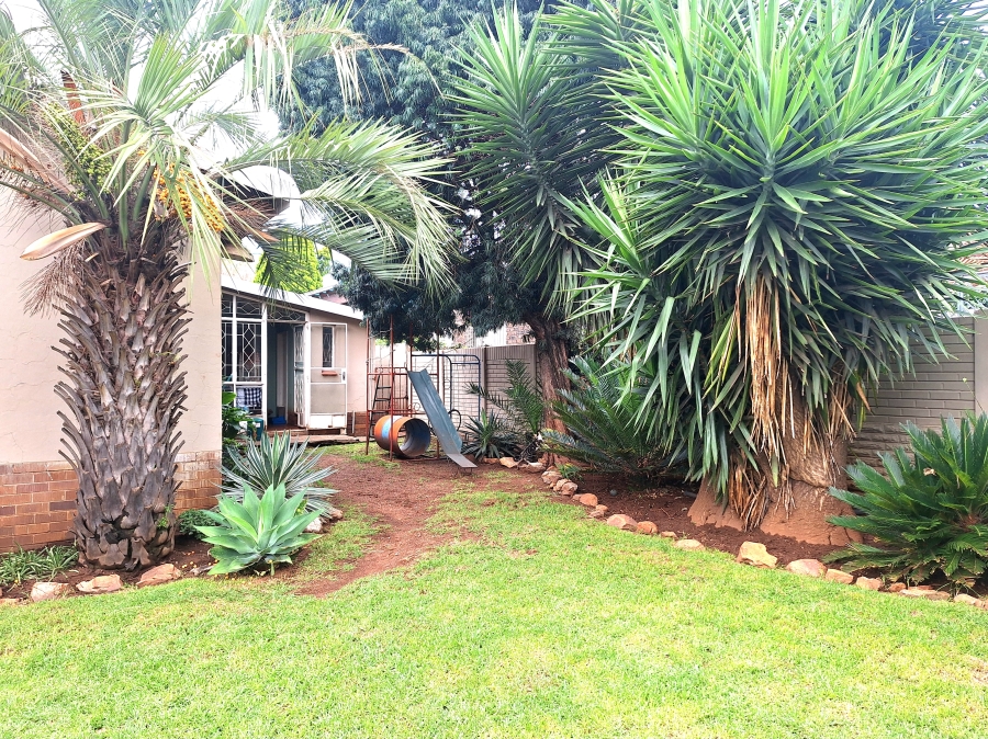 3 Bedroom Property for Sale in Sophiatown Gauteng