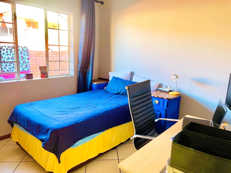 To Let 3 Bedroom Property for Rent in Monavoni Gauteng