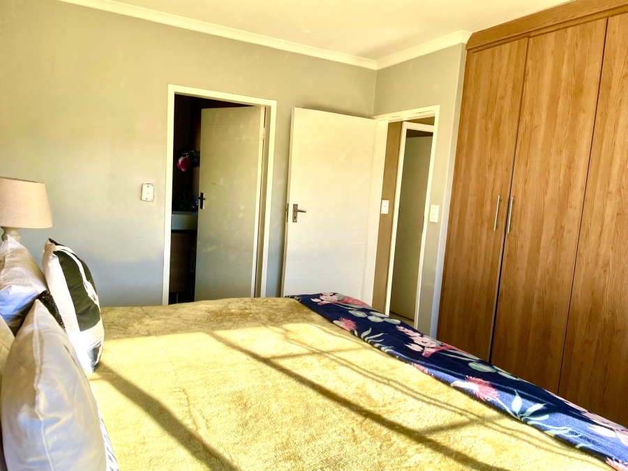 To Let 3 Bedroom Property for Rent in Monavoni Gauteng