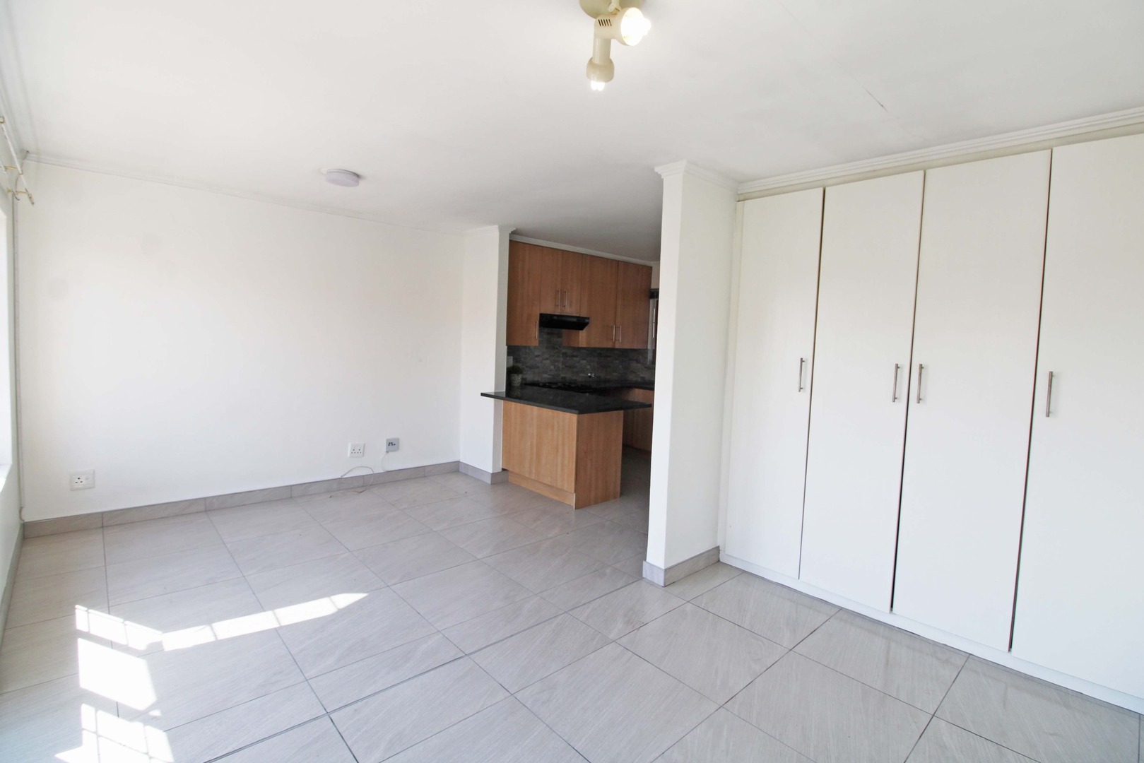 1 Bedroom Property for Sale in Rivonia Gauteng