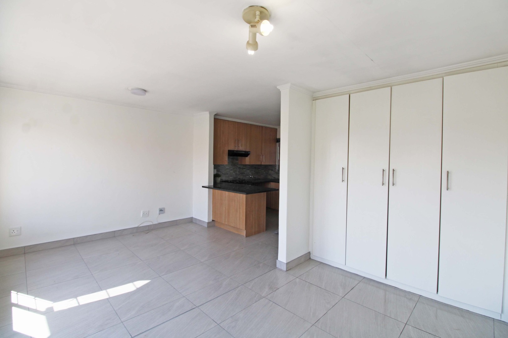 1 Bedroom Property for Sale in Rivonia Gauteng