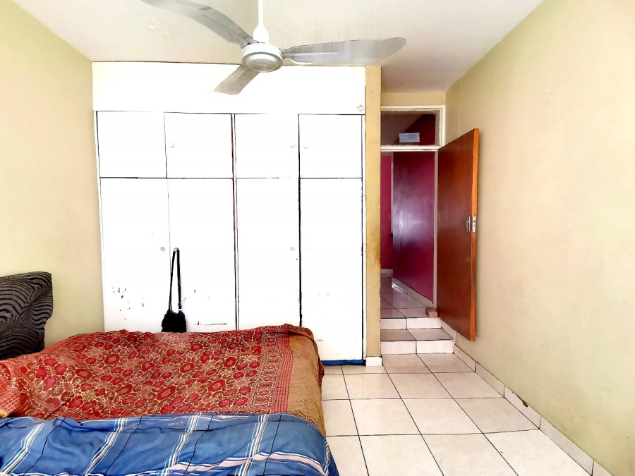 2 Bedroom Property for Sale in Yeoville Gauteng