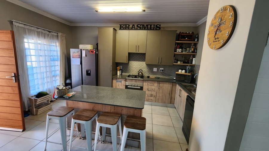 2 Bedroom Property for Sale in Montana Gauteng