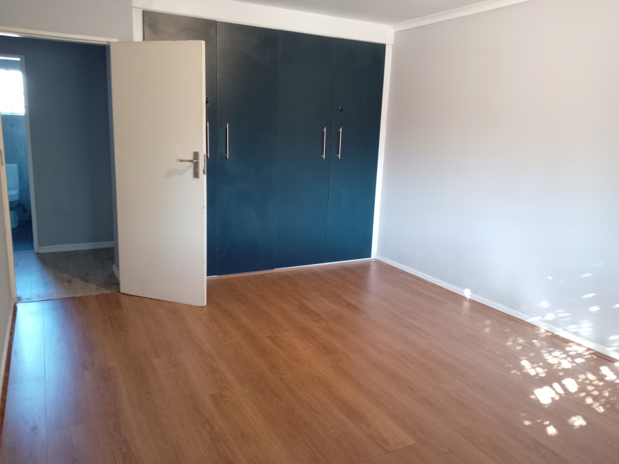 2 Bedroom Property for Sale in Kelvin Gauteng