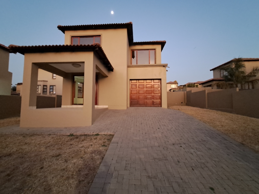 To Let 2 Bedroom Property for Rent in Kyalami Hills Gauteng