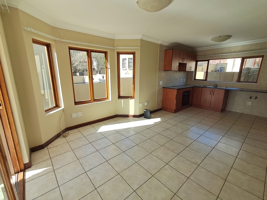 To Let 2 Bedroom Property for Rent in Kyalami Hills Gauteng