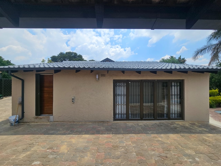 3 Bedroom Property for Sale in Glen Marais Gauteng