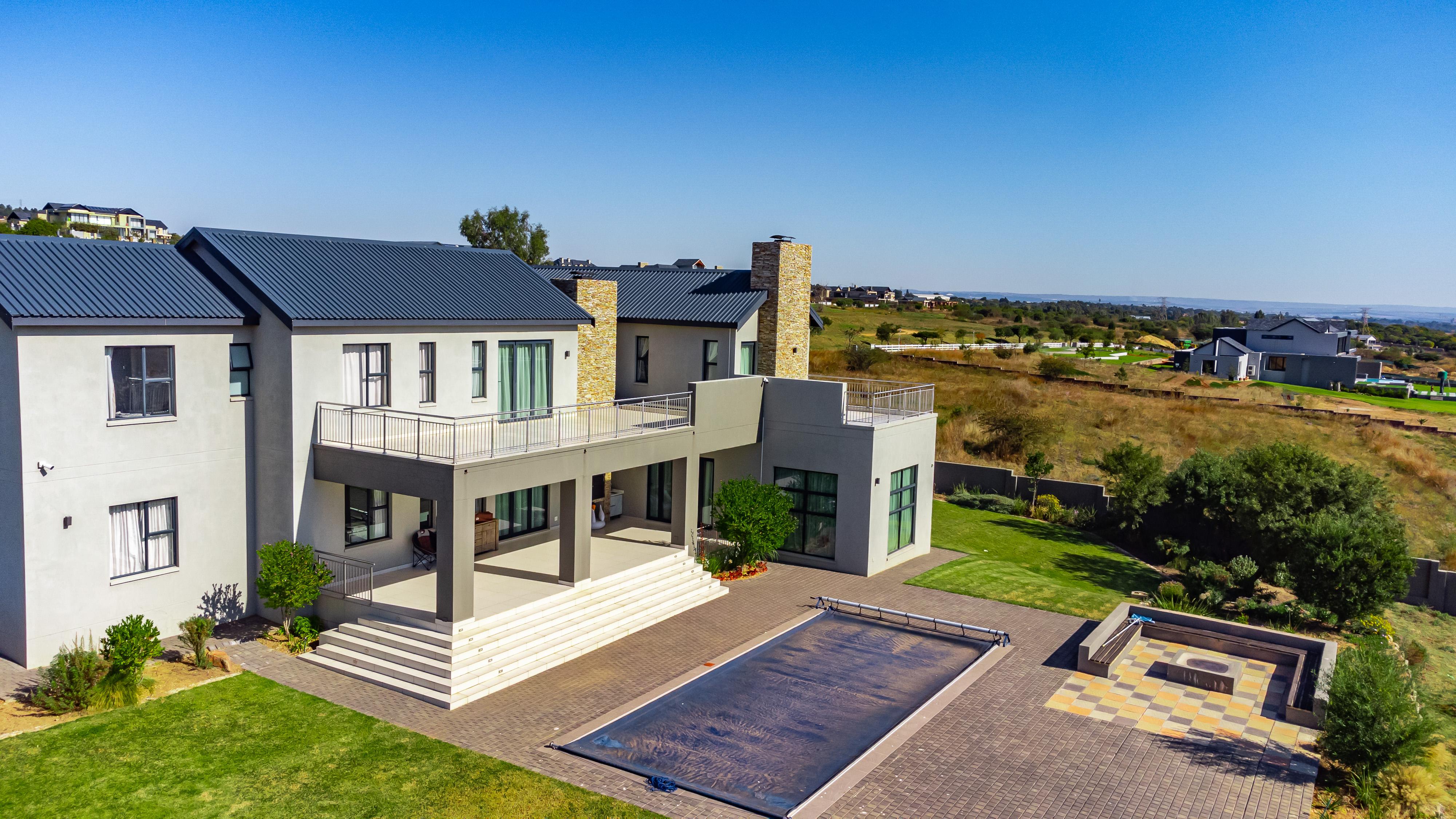 5 Bedroom Property for Sale in Blue Hills Equestrian Estate Gauteng