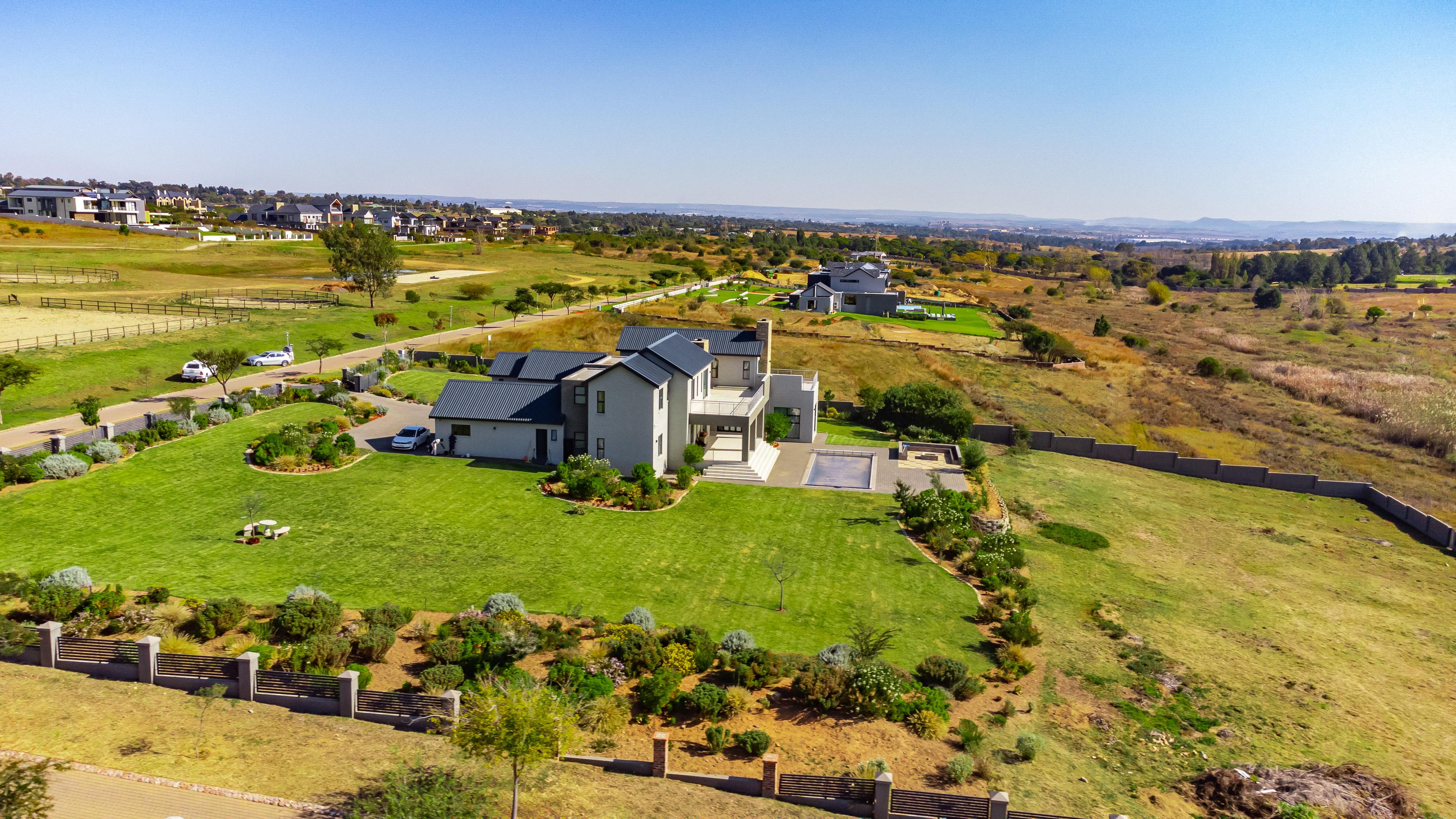 5 Bedroom Property for Sale in Blue Hills Equestrian Estate Gauteng