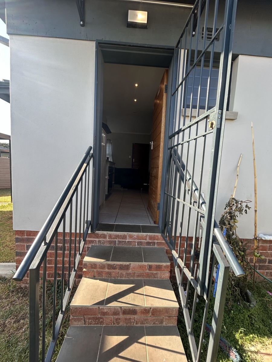 3 Bedroom Property for Sale in Mindalore Gauteng