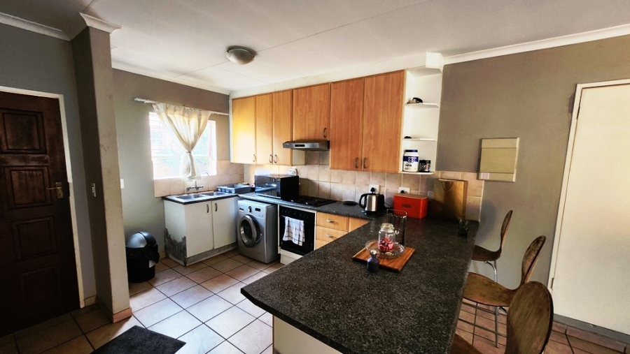 3 Bedroom Property for Sale in Amberfield Gauteng