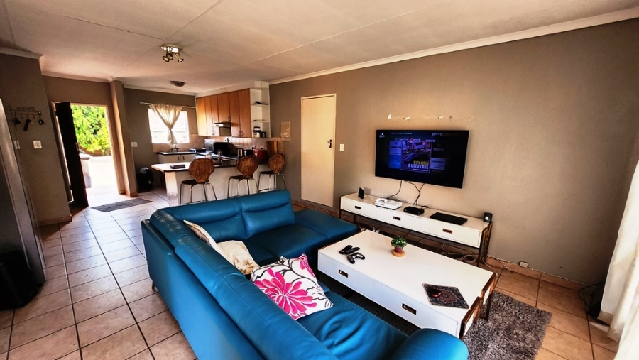 3 Bedroom Property for Sale in Amberfield Gauteng