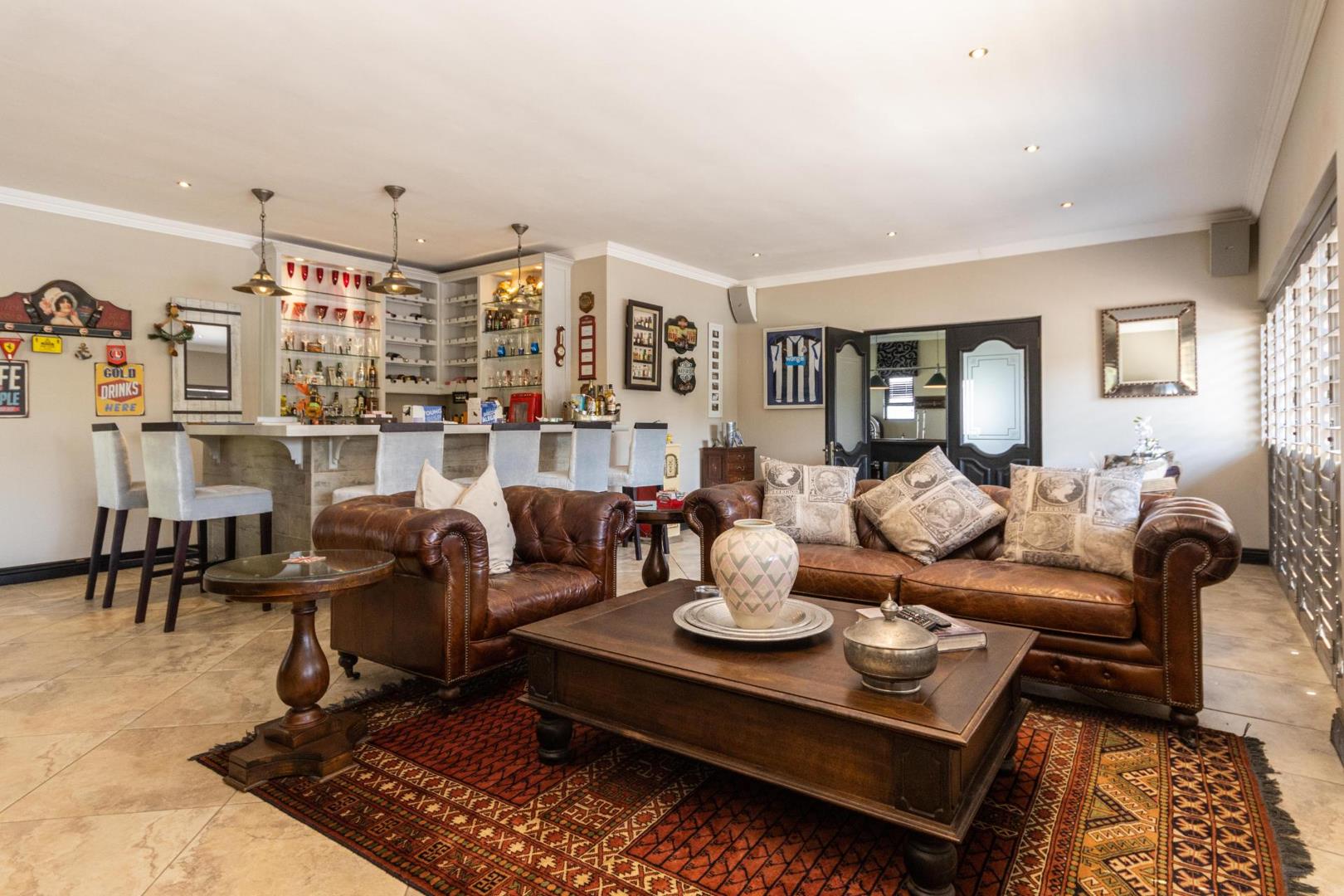 6 Bedroom Property for Sale in Saddlebrook Estate Gauteng