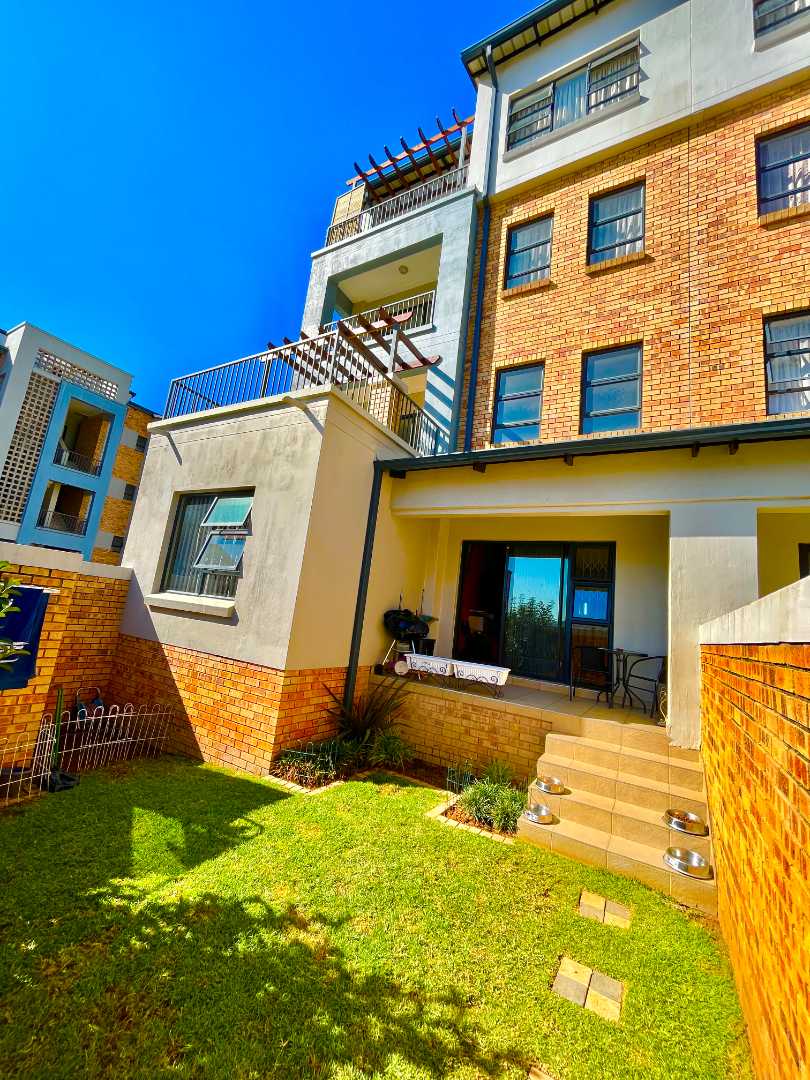 3 Bedroom Property for Sale in Barbeque Downs Gauteng