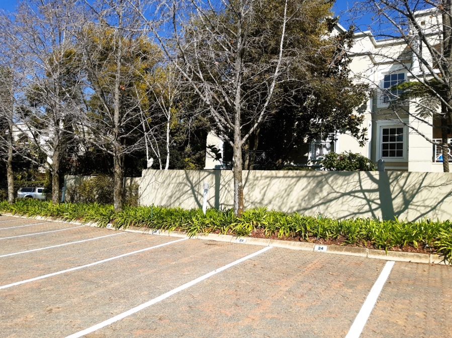 To Let 2 Bedroom Property for Rent in Sandown Gauteng