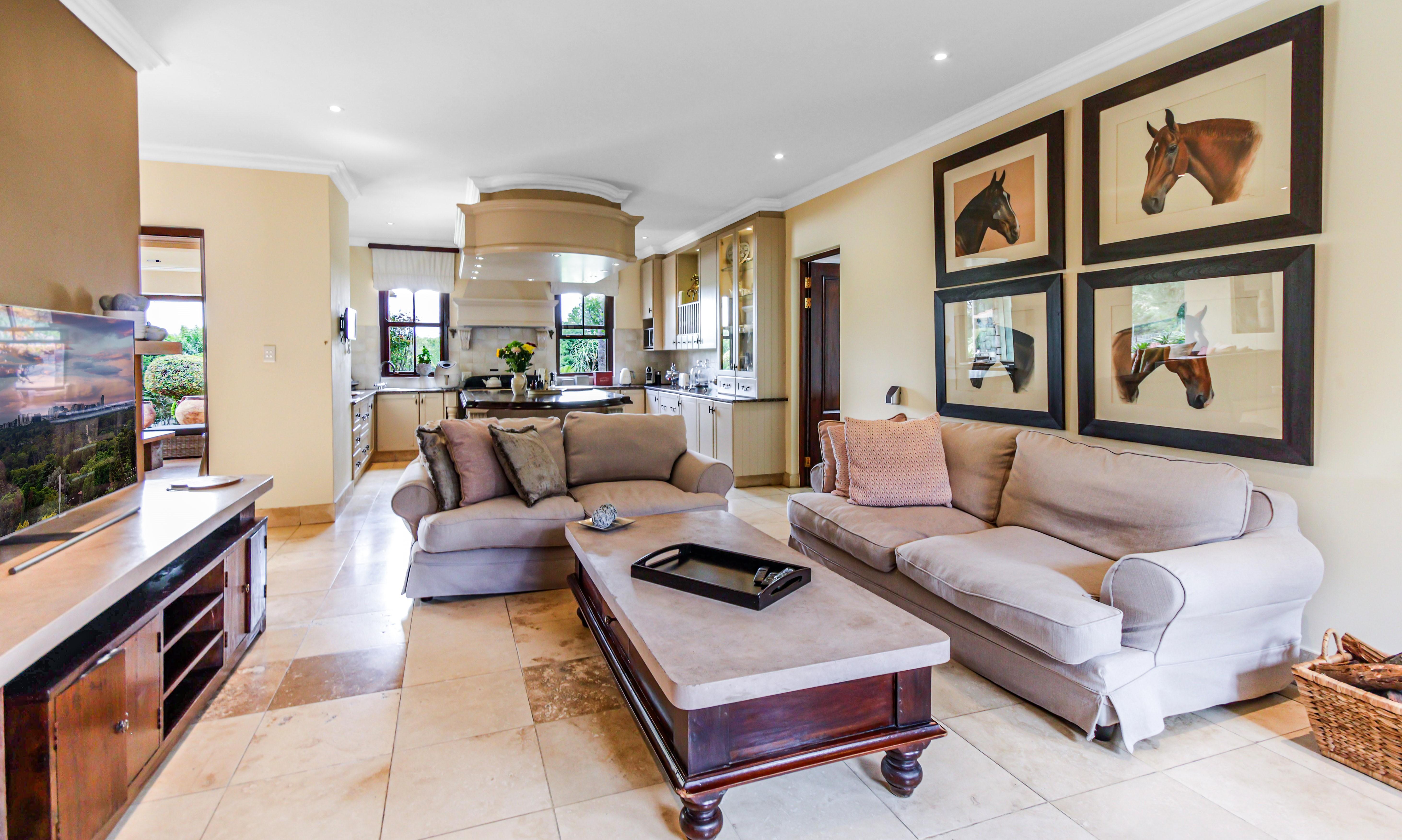 6 Bedroom Property for Sale in Saddlebrook Estate Gauteng