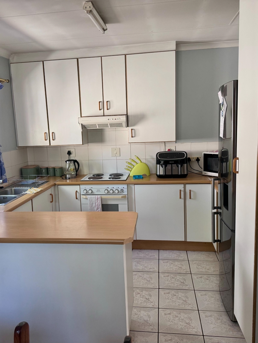 2 Bedroom Property for Sale in Zwartkop Gauteng