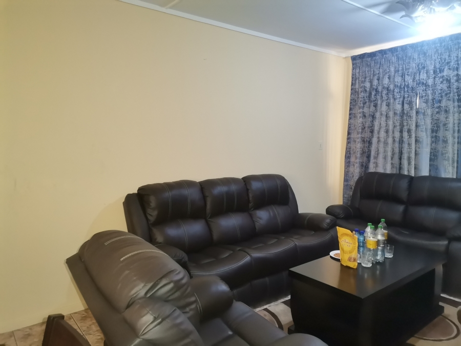 2 Bedroom Property for Sale in Trevenna Gauteng