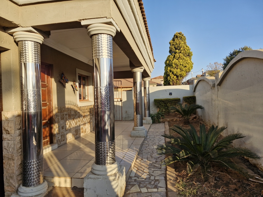 3 Bedroom Property for Sale in Mahube Valley Gauteng