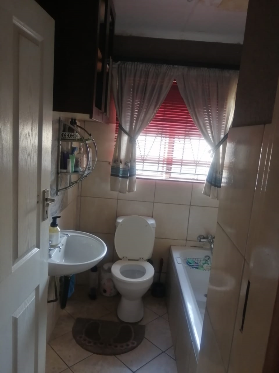 3 Bedroom Property for Sale in Mahube Valley Gauteng