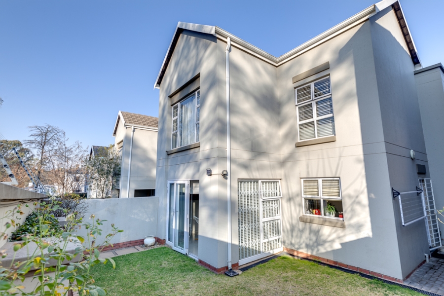 3 Bedroom Property for Sale in Bryanston Gauteng