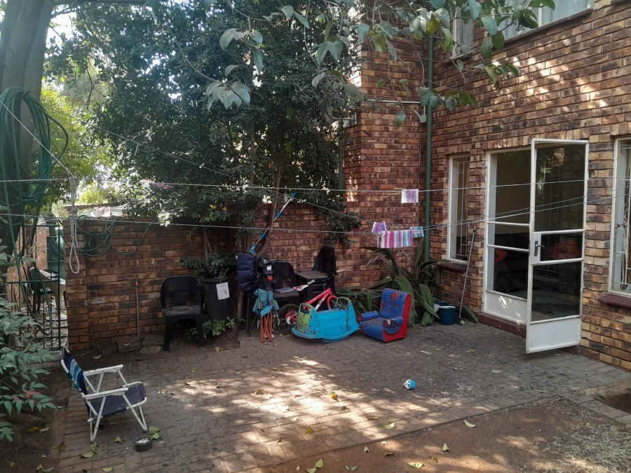 2 Bedroom Property for Sale in Zwartkop Gauteng