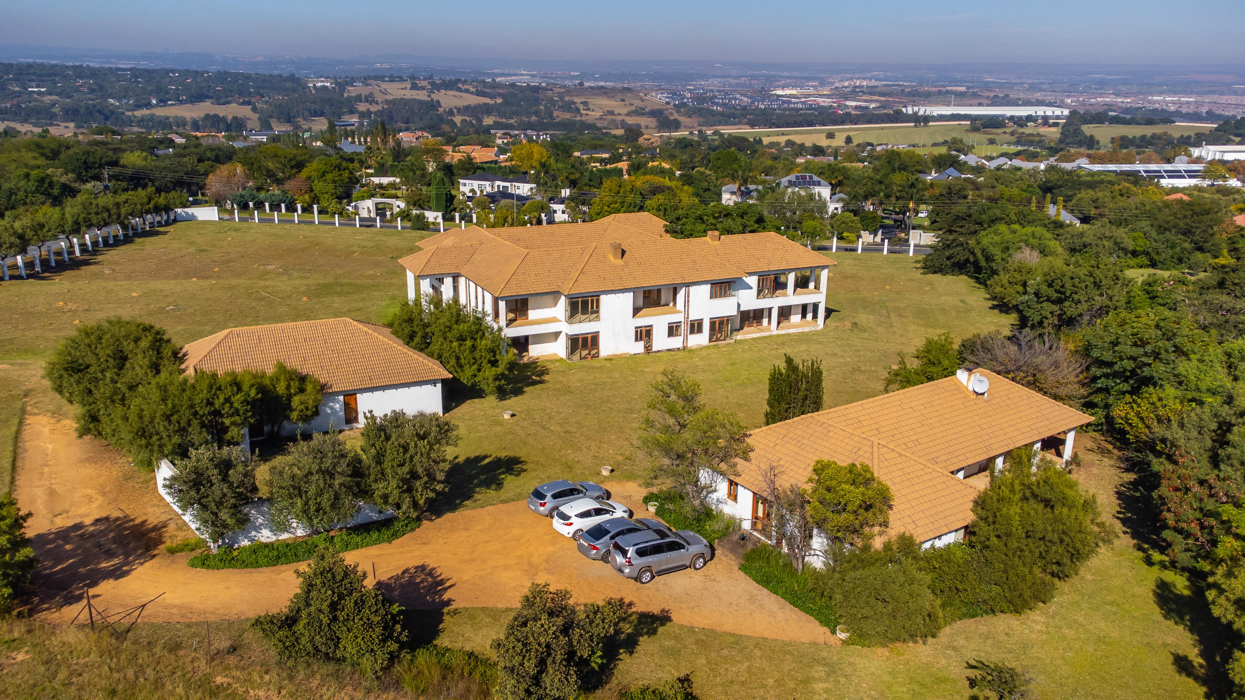 5 Bedroom Property for Sale in Saddlebrook Estate Gauteng