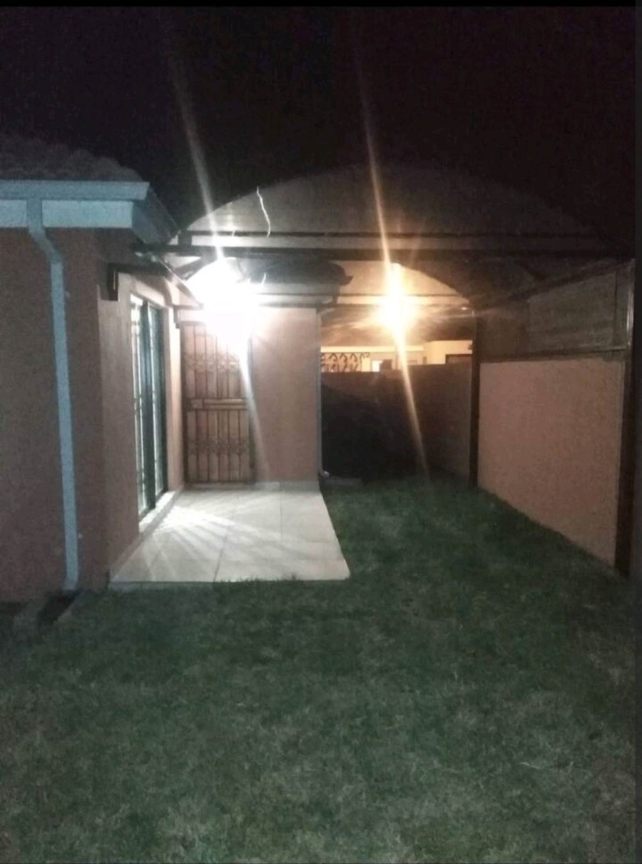 To Let 3 Bedroom Property for Rent in Noordwyk Gauteng