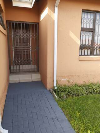 To Let 3 Bedroom Property for Rent in Noordwyk Gauteng