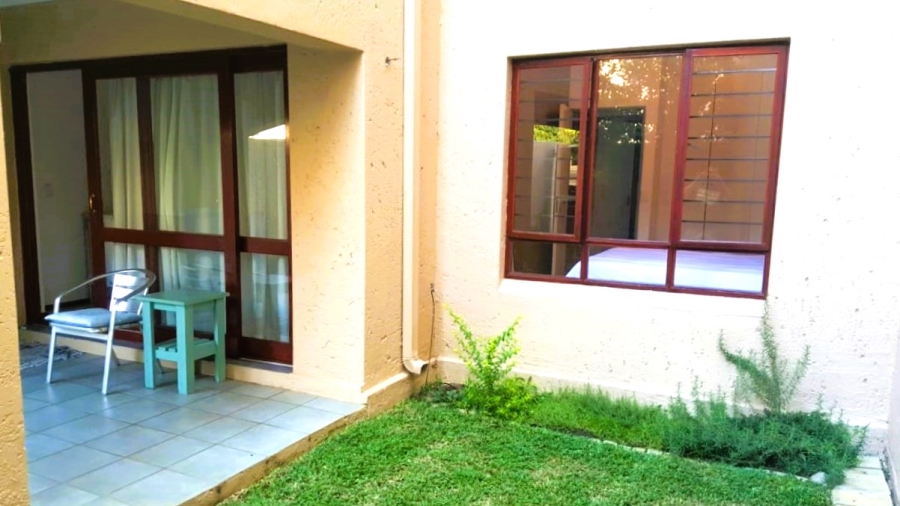 To Let 1 Bedroom Property for Rent in Sunninghill Gauteng