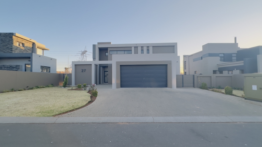 To Let 4 Bedroom Property for Rent in Midstream Ridge Gauteng