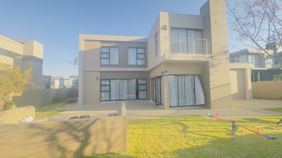 To Let 4 Bedroom Property for Rent in Midstream Ridge Gauteng