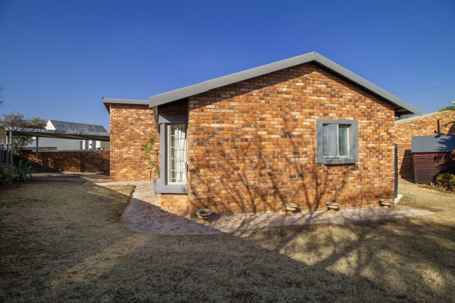 2 Bedroom Property for Sale in Moreleta Park Gauteng