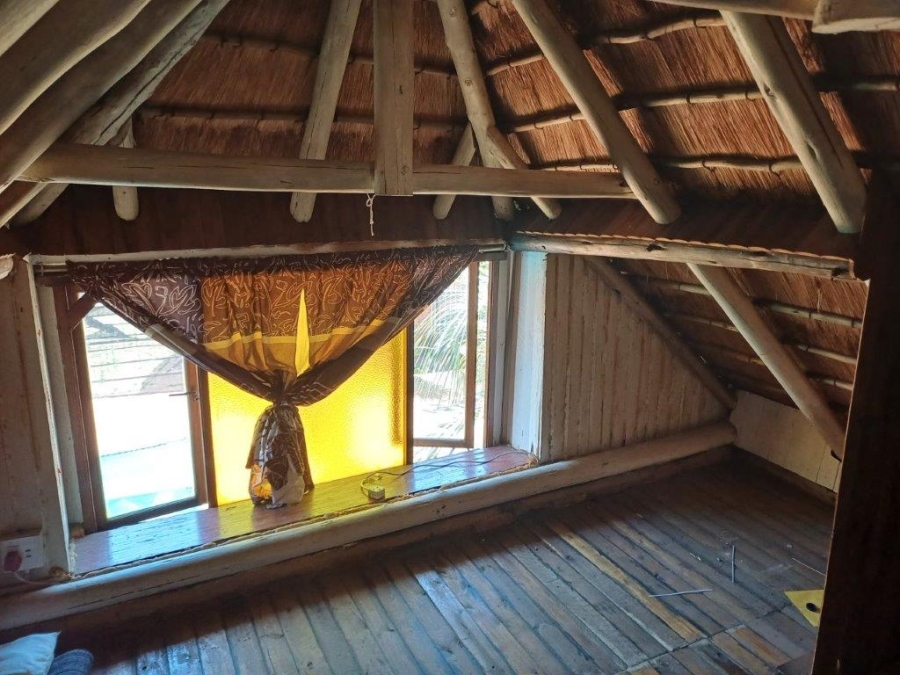 To Let 4 Bedroom Property for Rent in Krugersrus Gauteng