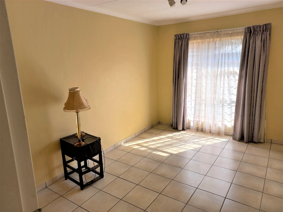 To Let 3 Bedroom Property for Rent in Doringkloof Gauteng