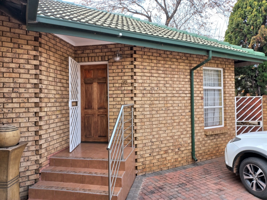 To Let 3 Bedroom Property for Rent in Doringkloof Gauteng