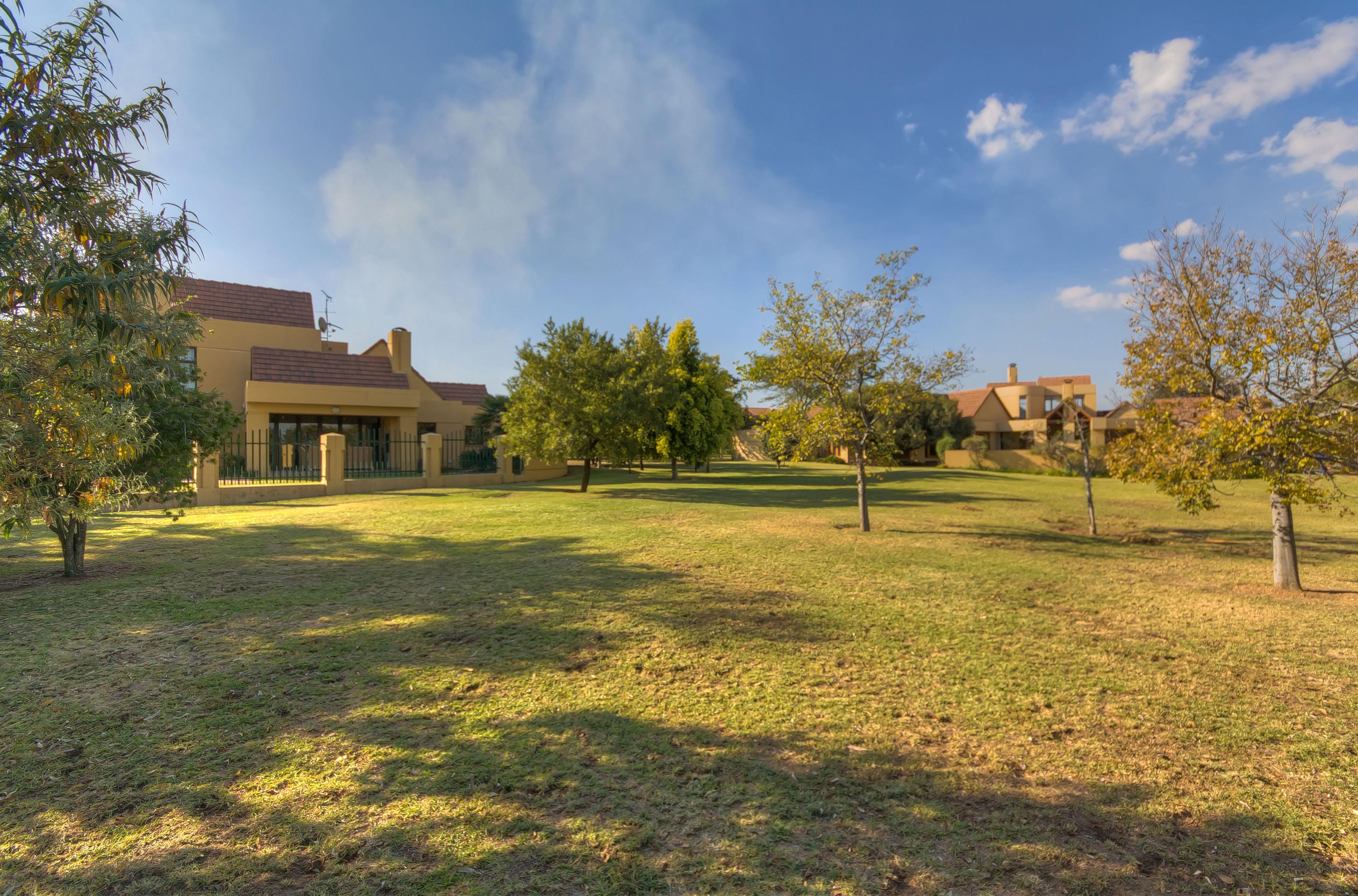 7 Bedroom Property for Sale in Saddlebrook Estate Gauteng