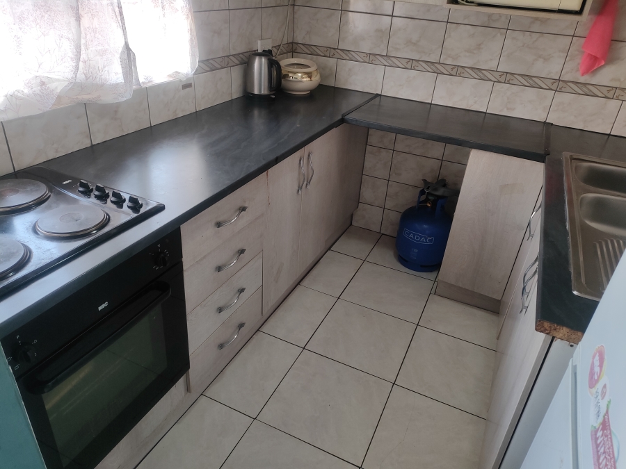 2 Bedroom Property for Sale in Silverton Gauteng