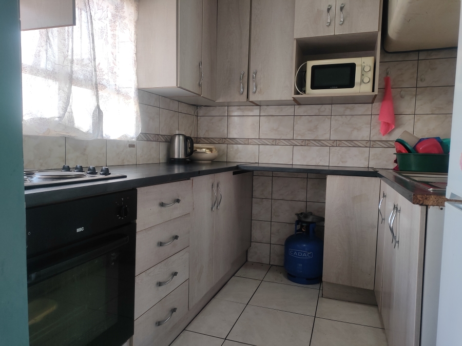 2 Bedroom Property for Sale in Silverton Gauteng