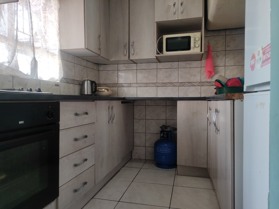 2 Bedroom Property for Sale in Silverton Gauteng