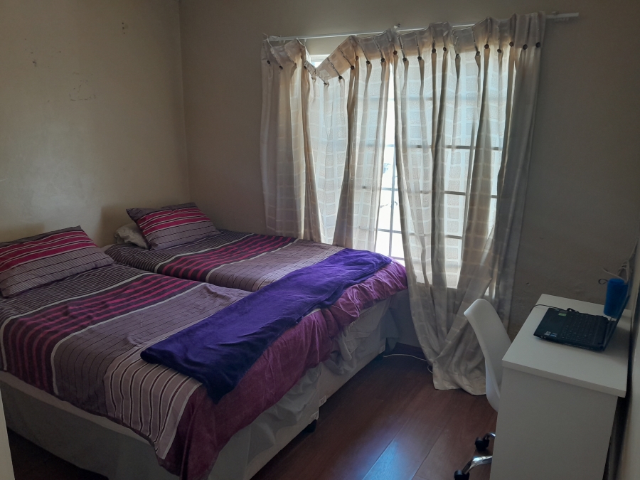 3 Bedroom Property for Sale in Kosmosdal Gauteng