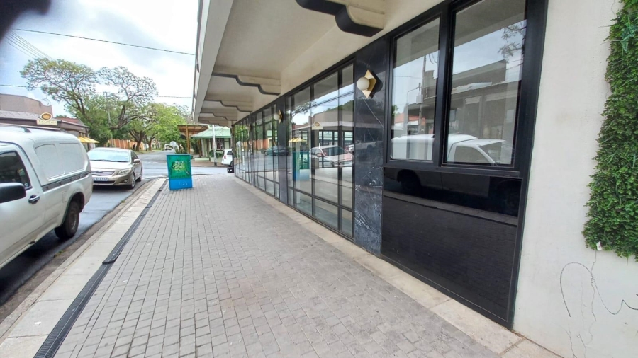 To Let commercial Property for Rent in Melville Gauteng